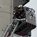 Üsküdar’da 10 katlı binada yangın çıktı: 4 kişi mahsur kaldı