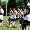 Ayrılık resmiyet kazandı: Beşiktaş’ta yıldız futbolcu Avusturya kampına götürülmedi 