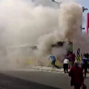 Sancaktepe'de seyir halindeki İETT otobüsü yandı