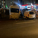 Rize'de minibüsle hafif ticari araç çarpıştı; 10 yaralı