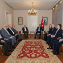 Bakan Fidan Hamas heyetiyle bir araya geldi: İsrail müzakereleri uzatarak Gazze halkının direncini kırmayı hedefliyor