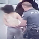 Valizinin kaybolduğunu iddia eden alkollü kadın terminali ayağa kaldırdı