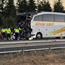 Anadolu Otoyolu'nda otobüs kamyona çarptı: Ölü ve yaralılar var