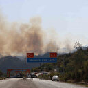 Alevler sınırı aştı: Suriye’deki yangın Türkiye’ye sıçradı
