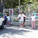 İstanbul'da şiddetli rüzgar etkili oluyor: Gülhane Parkı kapatıldı