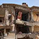 Hakkari'de çökmek üzere olan metruk bina tedirgin ediyor: Mahalleli gündüzleri nöbet tutuyor