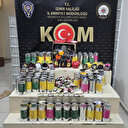 İzmir'de 5 milyon TL değerinde kaçak ürün ele geçirildi