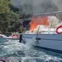 Dalaman’da özel tekne denizin ortasında cayır cayır yandı