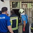 Evinde yangın çıkan kadın can yoldaşını ölüme terk etmedi