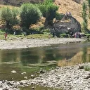 Kızılırmak’a giren 3 genç boğulma tehlikesi geçirdi