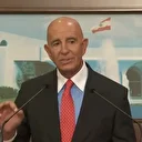 ABD elçisi Lübnanlı gazetecileri aşağıladı: Hayvanca davranmayın medeni olun