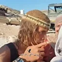 Köyü basan Yahudi işgalciler Filistinli kadınların kararlı duruşuyla karşılaştı