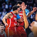 12 Dev Adam Avrupa Şampiyonası'na galibiyetle başladı