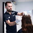 Uzmanından mevsimsel saç dökülmesine karşı 5 önemli tavsiye