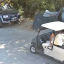 Anonsla uyarılınca yere attığı izmariti böyle geri aldı