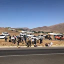 Yolun karşısına geçmeye çalışırken otomobilin çarptığı yaya öldü