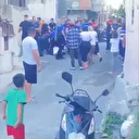 Polisten kaçan motosikletli mahallede saklanınca ortalık karıştı: O anlar kamerada