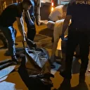 Esenler’de 4 katlı binanın bahçe katının balkonunda erkek cesedi bulundu