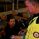 Direksiyon başında alkollü yakalandı: 'Ehliyetimi alamazsın' dedi