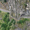 'Gidemediğin yer senin değildir' diyerek yapıldı: Dağı 35 metre delerek ulaşıma açtılar