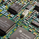 Puces taxées à 100%: l'Asie sous pression pour investir aux Etats-Unis