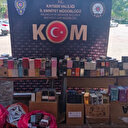 Kaçak parfüm satan şahıslar yakalandı