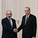 Erdogan reçoit le premier ministre Pashinyan, en marge du sommet de l'OCS en Chine