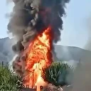 Şırnak’ta yol çalışması sırasında hasar alan boru hattından sızan petrol alev aldı