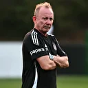 Beşiktaş'ta Sergen Yalçın 2 ismin biletini kesti: Takımdan gönderilecekler