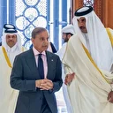 Qatar: le Premier ministre pakistanais appelle à l’unité musulmane face à l’agression israélienne