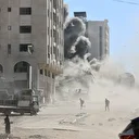 Israël ordonne un déplacement massif dans la ville de Gaza alors que les bombardements s’intensifient