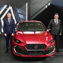 OYAK Genel Müdürü Murat Yalçıntaş, Renault’nun Bursa üssünde üretim hattını inceledi