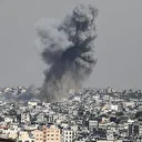 İsrail ordusu Gazze kentindeki Rantisi Çocuk Hastanesini hedef aldı