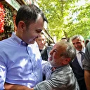 Bakan Kurum, depremzede aileleri yeni evlerinde ziyaret etti