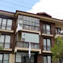 Evlerine çarşaf asarak Kartalkaya faciasına dikkat çektiler