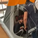 Tır dorsesinde 17 düzensiz göçmen yakalandı