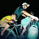 Bizler yaşayan ölüleriz