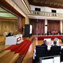 Komisyon düşünce kuruluşlarını dinleyecek