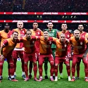 Galatasaray taraftarı onun ismini haykırdı: Şaşkına uğradı!