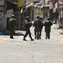 İşgalci İsrail ordusu Nablus'ta 2'si gazeteci 22 Filistinliyi gözaltına aldı