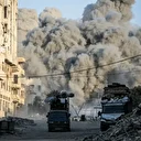 İsrail ordusu, Gazze kentinde 'Mekke' adlı çok katlı bir binayı daha vurdu