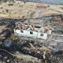 Orman yangının sıçradığı köydeki hasar görüntülendi: Evler metreler kala kül olmaktan kurtarılmış