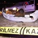 Ehliyetsiz ve alkollü otomobil sürücüsü takla atarak boş araziye girdi: Bir ölü bir yaralı