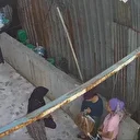 Kocaeli'de bahçede kıyafet değiştiren kadınlar şüphe çekti