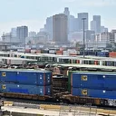 Trump abaisse les droits de douane sur les automobiles japonaises à 15%