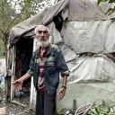 Yıllardır yalnız başına yaşamını çadırda sürdüren yaşlı adam yeni yuvası olan konteynerine kavuştu