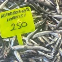 Muğla’da Karadeniz hamsisi kilosu 250 TL’den satışta