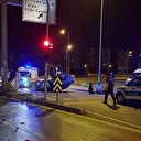 Işıkta bekleyen otomobile arkadan çarpıp takla attı: 2.14 promil alkollü çıktı