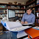 Davutoğlu çalışma ofisinden fotoğraf paylaştı