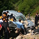 Uçurum kenarında kurtarılmayı bekledi